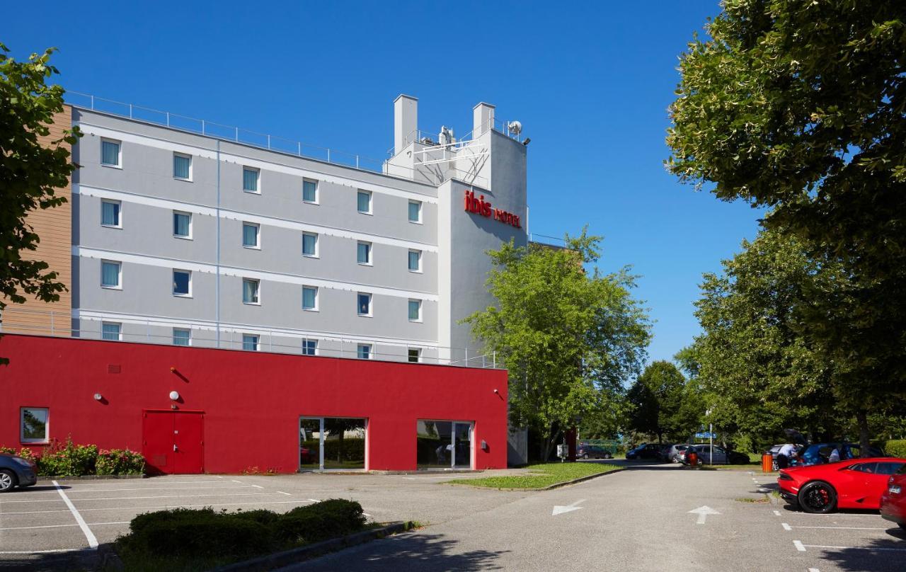 Ibis Archamps Porte De Geneve Bagian luar foto