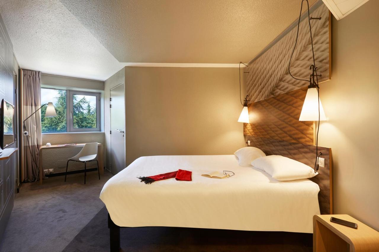 Ibis Archamps Porte De Geneve Bagian luar foto