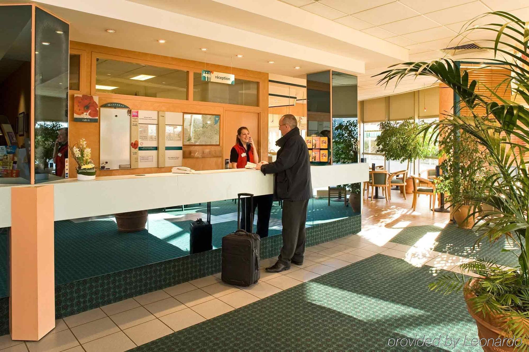 Ibis Archamps Porte De Geneve Bagian luar foto